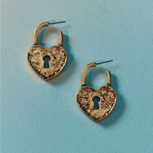 NWT Urban Outfitters Gold Athena Heart Lock Hoop Earrings